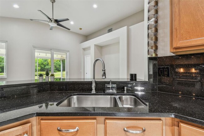 Building Photo - 8208 Pinewood Run Ct