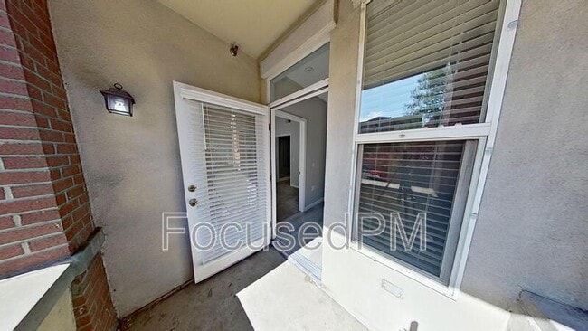 Building Photo - 1747 N Pearl St