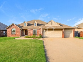 Building Photo - 3320 E Emmitsburg Pl