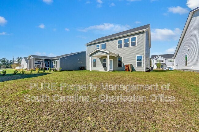 Building Photo - 102 Winding Grv Ln