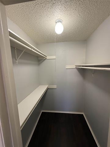 Building Photo - 1109 Sunset Dr