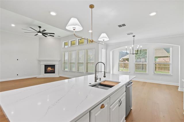 Building Photo - 2749 Boulder Creek St