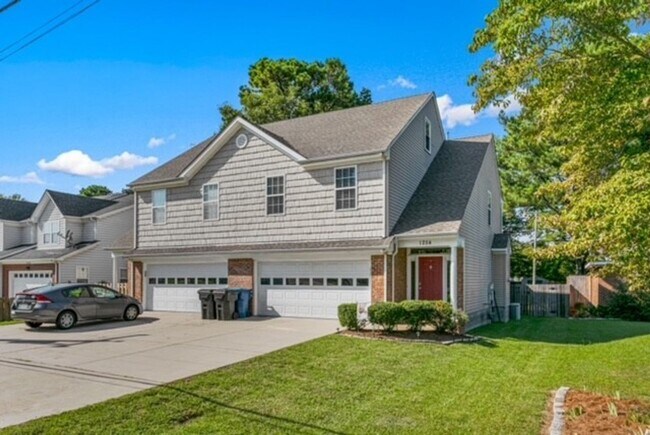 Building Photo - Oceana Area