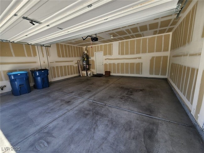 Building Photo - 3029 Young Bouvier Ave