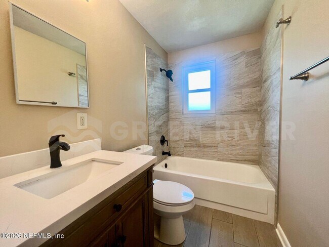 Building Photo - 1602 Forbes St