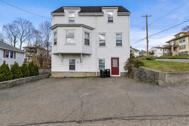 Building Photo - 189 Kendrick Ave