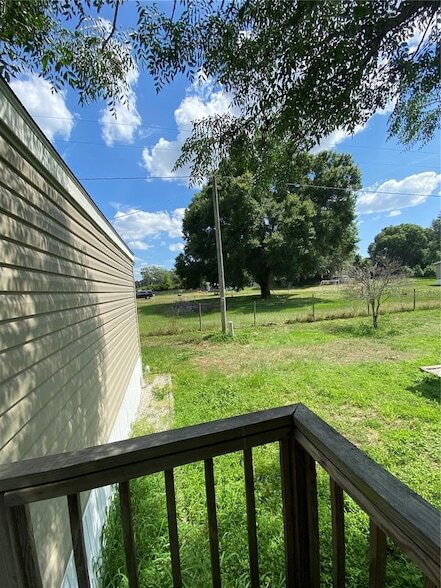 Building Photo - 37412 Carringer Rd