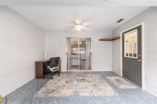 Building Photo - 9382 SW 89th Court Rd