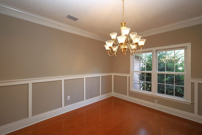 Building Photo - 1054 Ridge Rd
