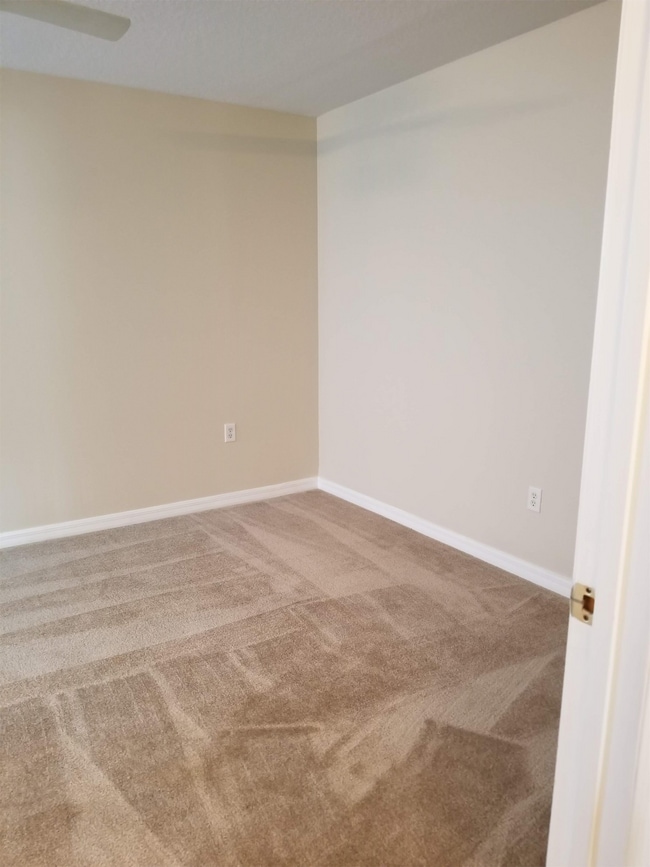 Building Photo - 411 Australian Way