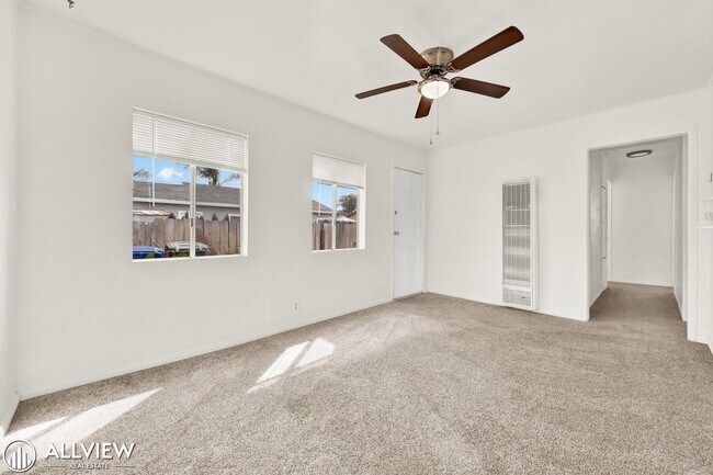 Building Photo - Charming 3 Bed/1 Bath El Cajon Home with Spacious Yard