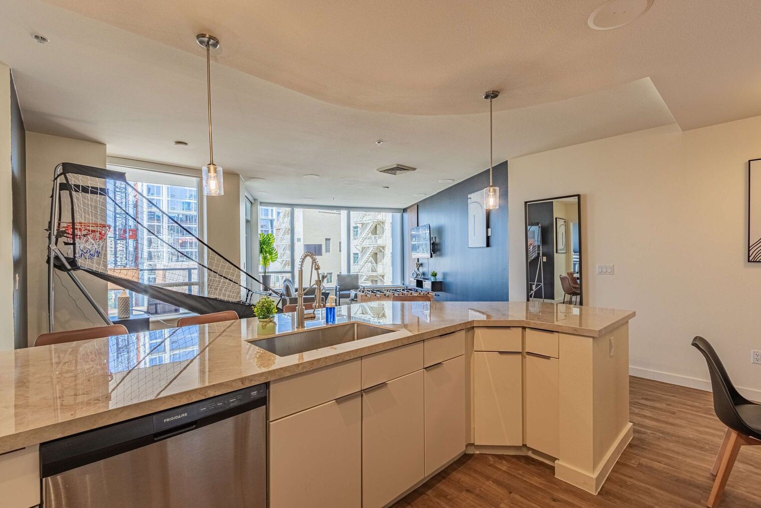 Building Photo - 101 N 1st Ave