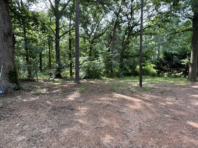 Building Photo - 3021 Walkup Ave
