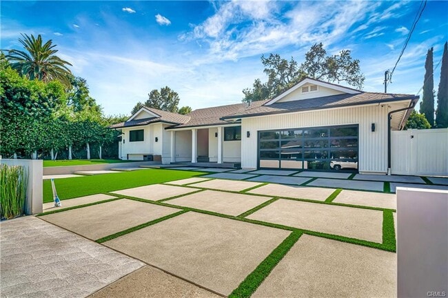 Building Photo - 5355 Aldea Ave