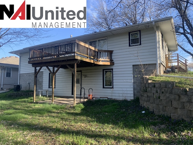 Building Photo - Three bedroom, two bathroom home for rent