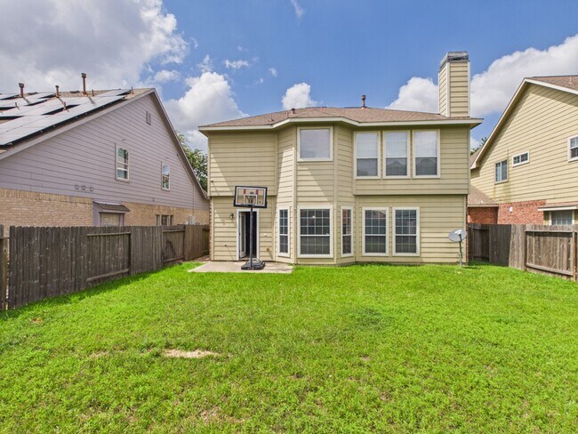 Building Photo - 17143 Deaton Mill Dr