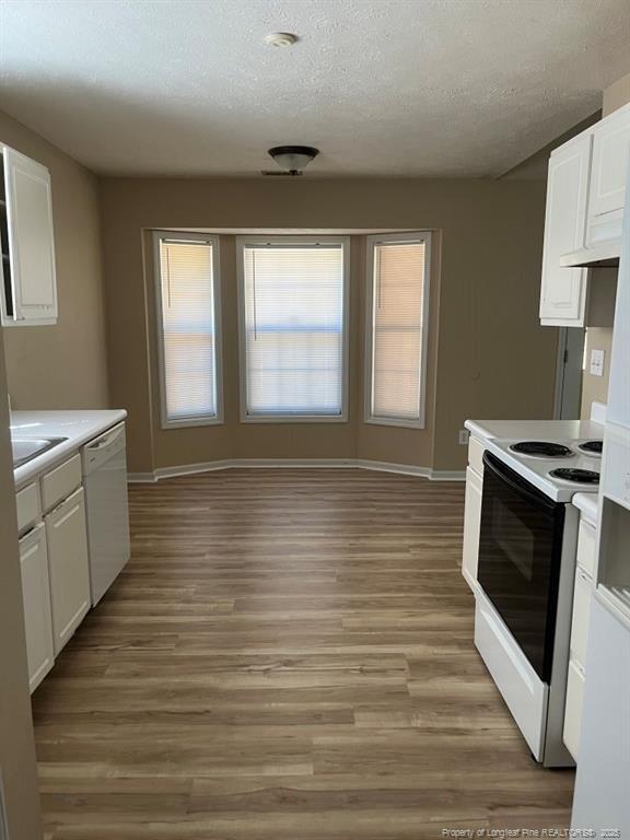 Building Photo - 1585 Clan Campbell Dr