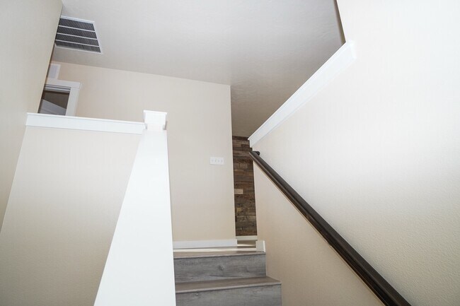 Building Photo - 4272 W Peak Cloud Dr