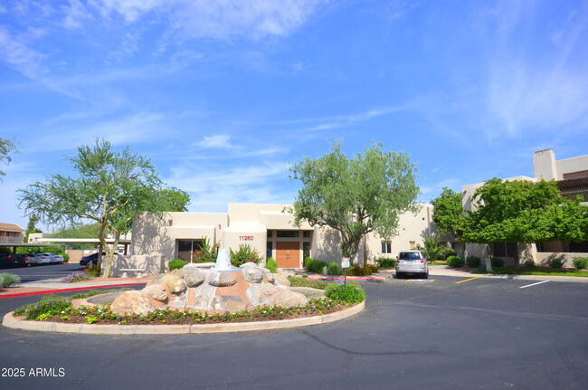 Building Photo - 11260 N 92nd St