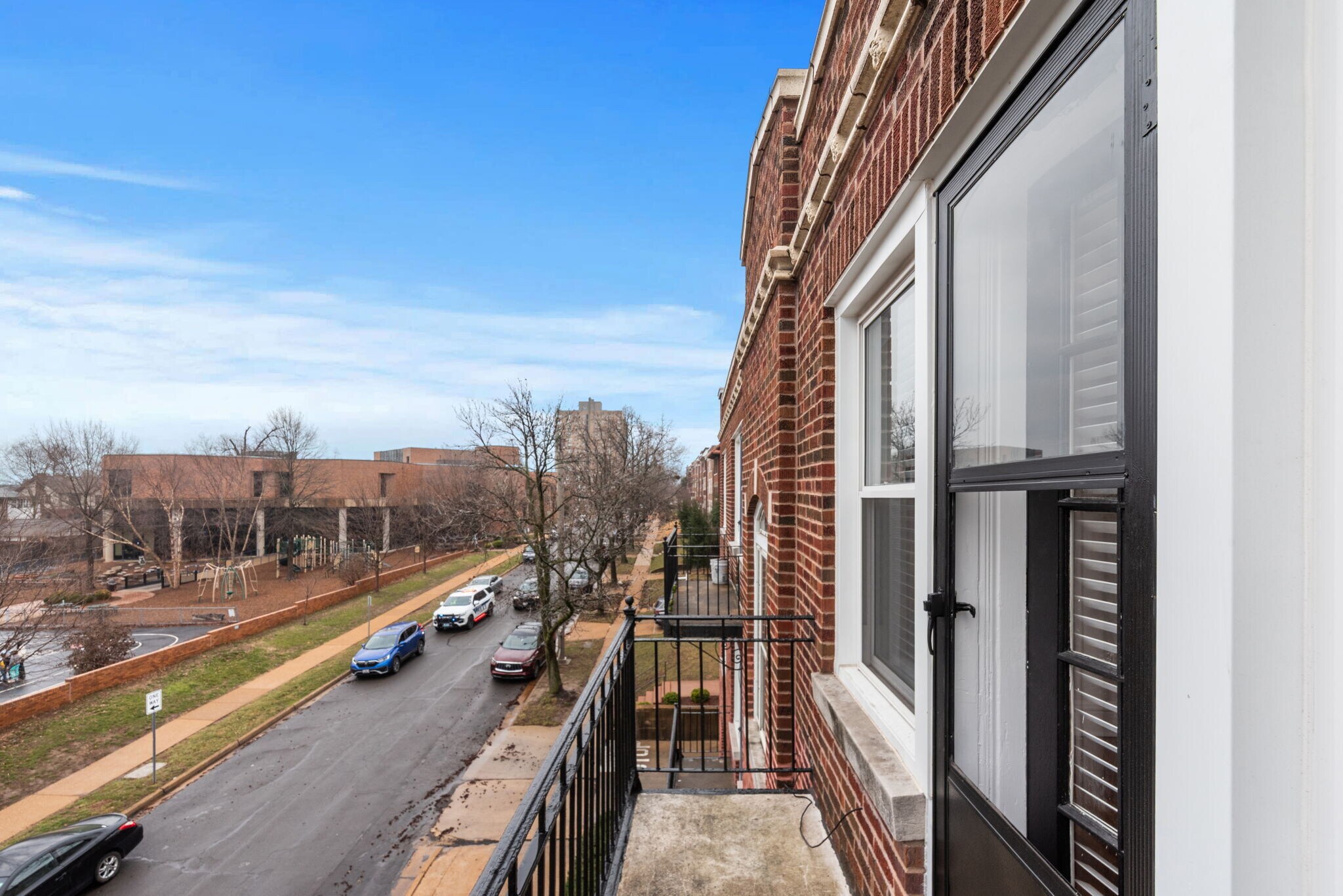 Building Photo - 6340 Northwood Ave