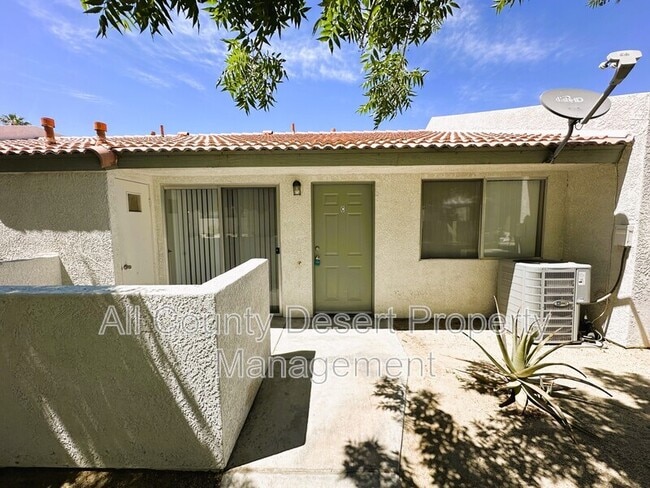 Primary Photo - 73735 Santa Rosa Way