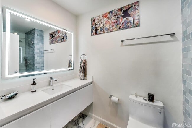 Building Photo - 208 N Lake Merced Hills