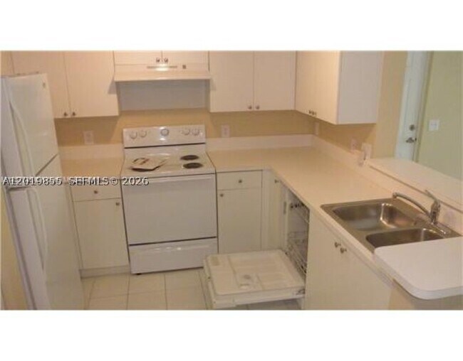 Building Photo - 15430 SW 284th St