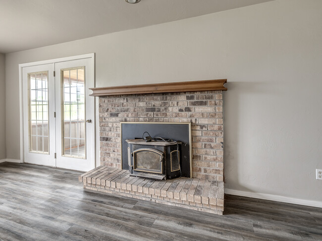 Building Photo - 11308 Meadow Ridge Ln