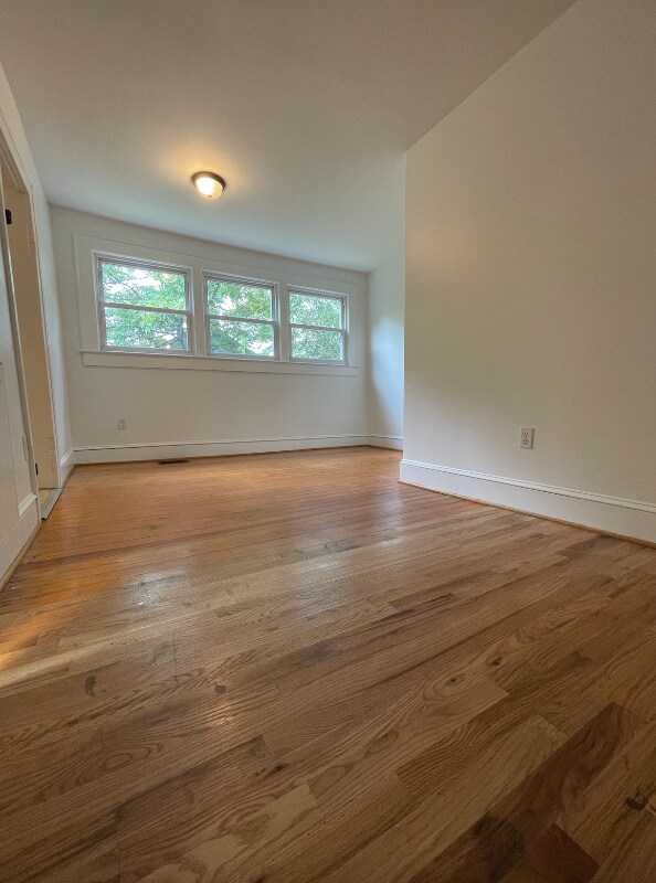Building Photo - 22 Pelzer St