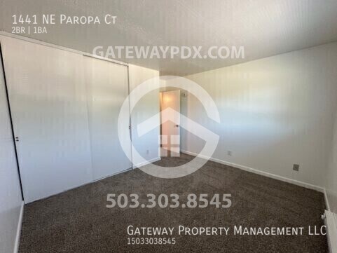 Building Photo - 1441 NE Paropa Ct