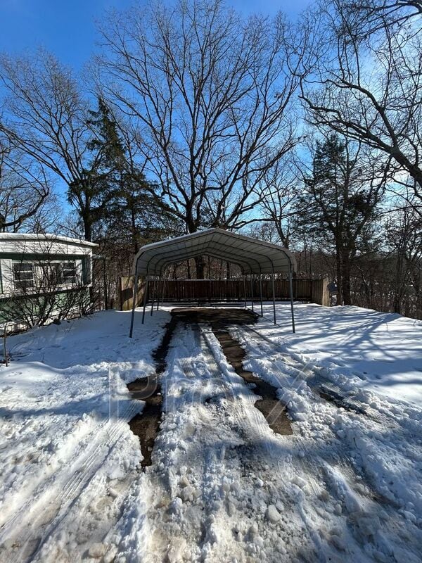 Building Photo - 24 Skyline Dr