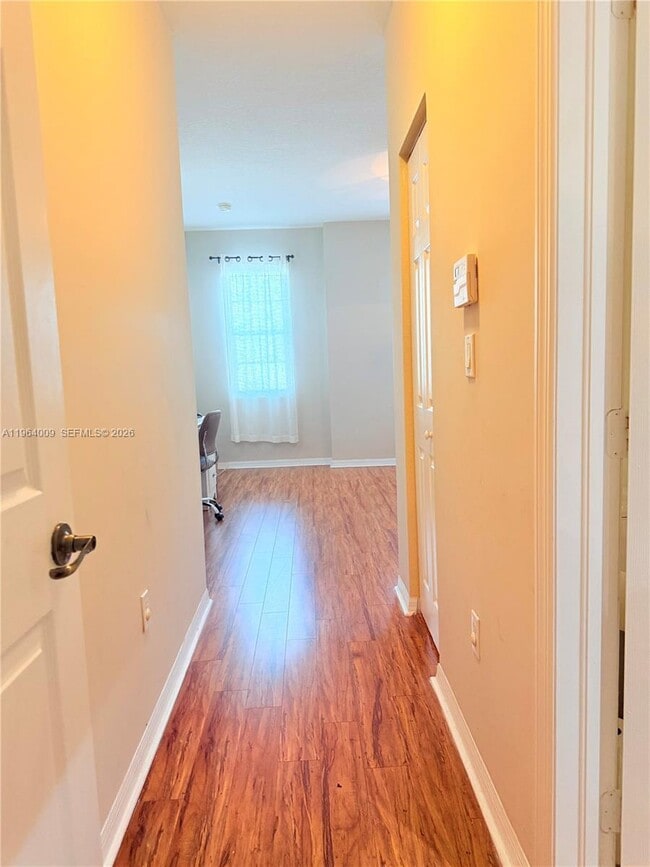 Building Photo - 14136 SW 51st Ln