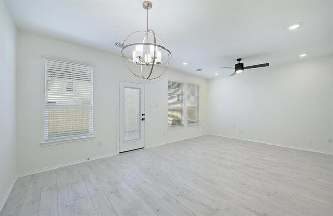 Building Photo - 13213 Nancy Reagan St