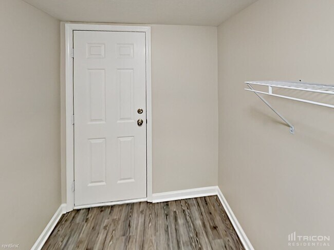 Building Photo - 6018 Tybalt Dr