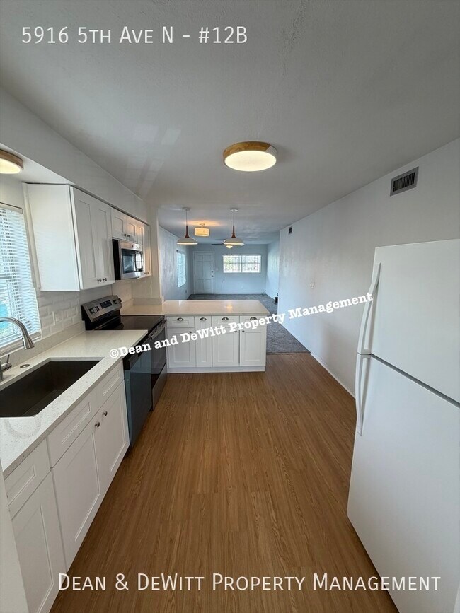 Building Photo - 5916 5th Ave N