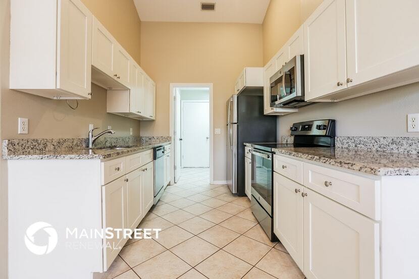 Building Photo - 1333 Roosevelt Dr