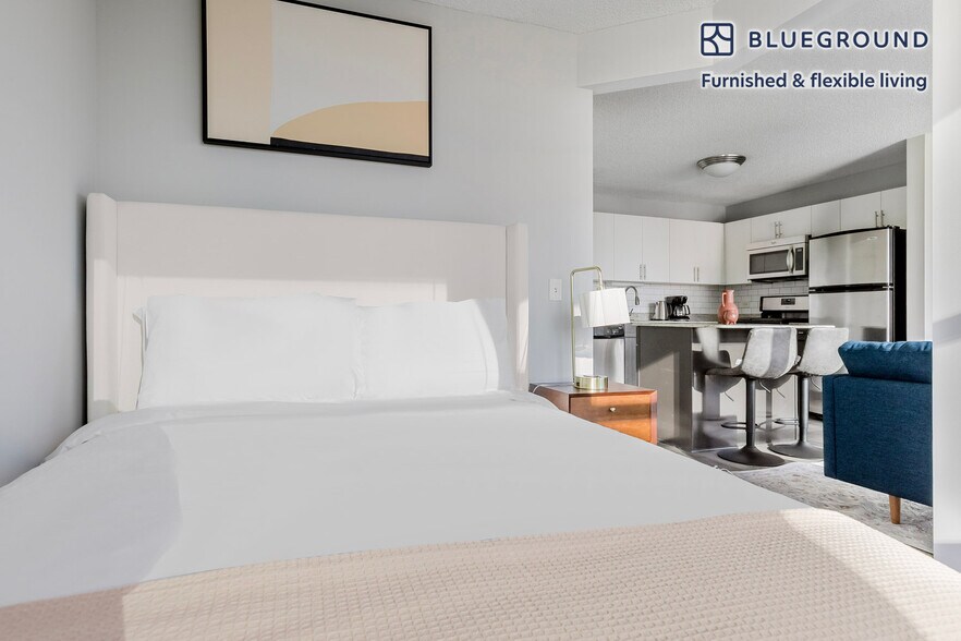 Building Photo - 180 N Jefferson St