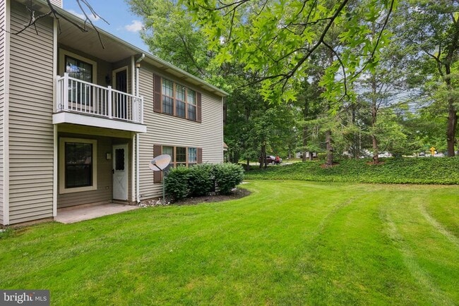 Building Photo - 253 Everly Ct
