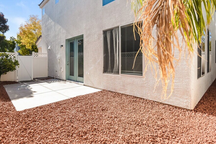Building Photo - 6282 Hopeful Light Ave