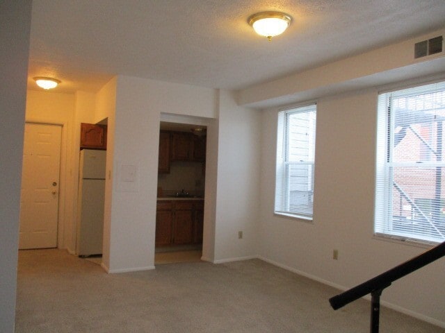 Building Photo - 2308 E Carson St