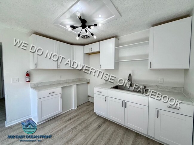 Building Photo - $200 OFF FIRST MONTH RENT - Beautiful 3 Be...