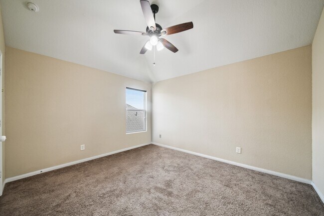 Building Photo - 15223 Paxton Landing Ln