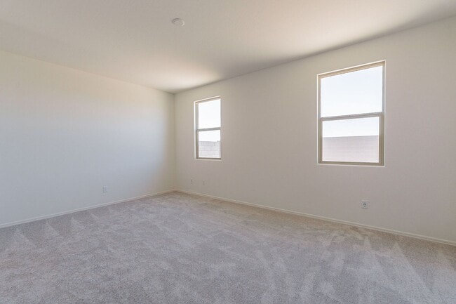 Building Photo - Modern 3-Bed + Den Home in Ventana De Estrellas