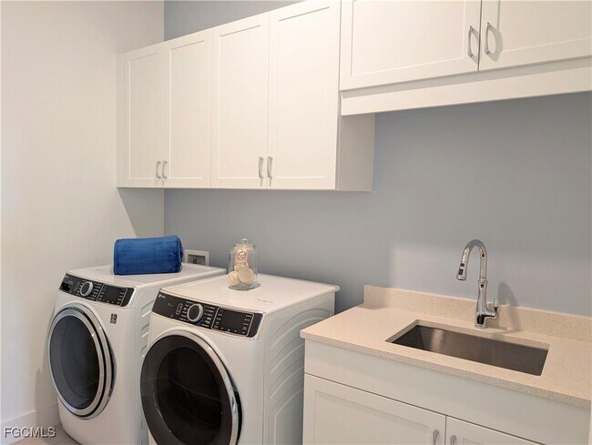 Building Photo - 9077 Wisteria Wy