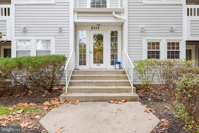 Building Photo - 8352 Montgomery Run Rd