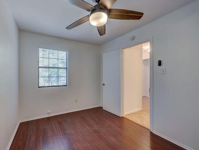 Building Photo - 1710 Cinnamon Path