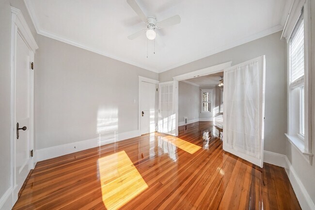 Building Photo - 95 Auckland St