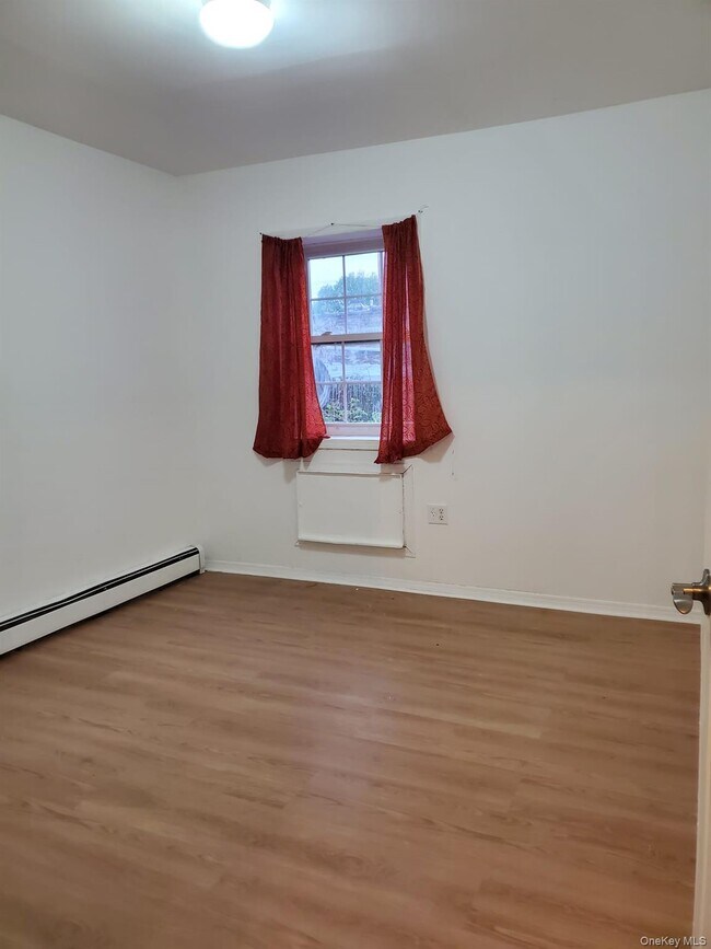 Building Photo - 94-86 218th St