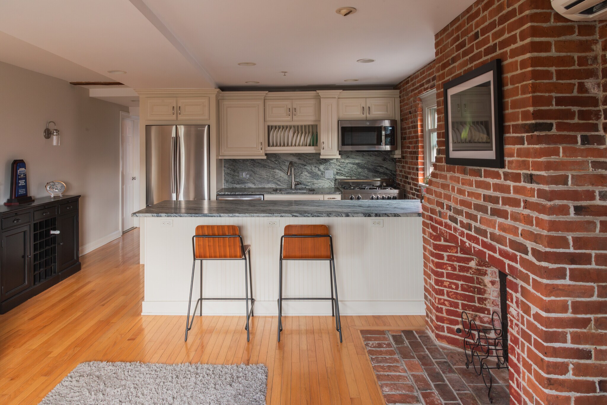 Building Photo - 159 State St