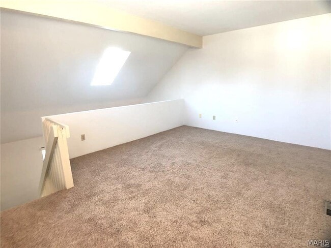 Building Photo - 445 Ponderosa Ave